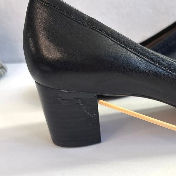 Coach Elizabeth Black Leather Pumps Heels Career Wear Shoes Size 9.5 - Picture 10 of 10